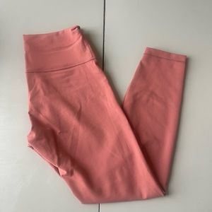 Lululemon Wunder Train